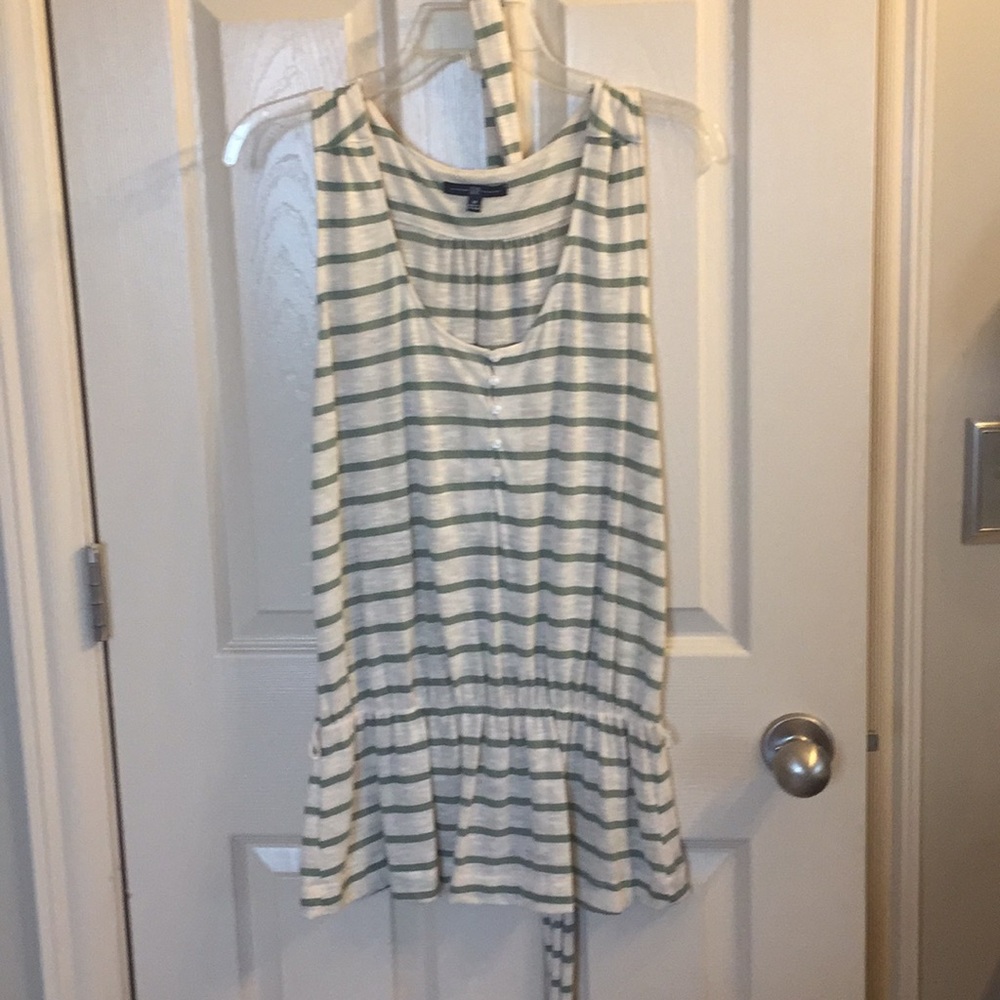 Sleeveless Gap top